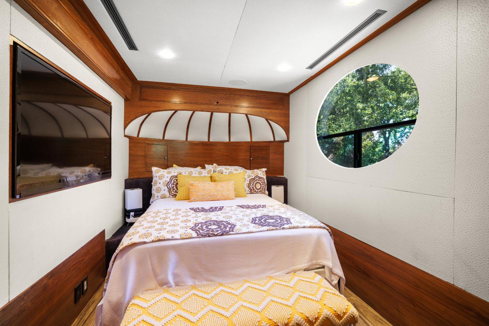 7744 Ranch Glamping Resort Остин Стая снимка