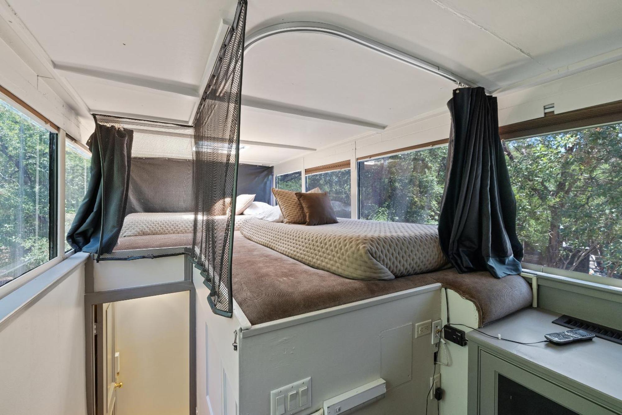 7744 Ranch Glamping Resort Остин Стая снимка
